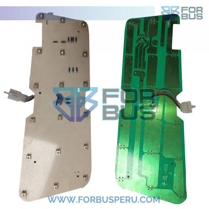 PLACA DE REPARO DEL FARO POSTERIOR MEDIO MARCOPOLO G7